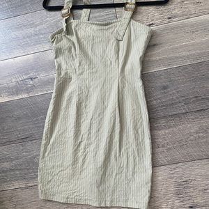 Forever 21 light green mid length dress